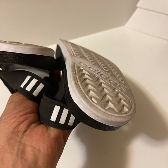 Adidas Adilette Sandal, Core Black,Cloud White Size - Picture 10 of 13